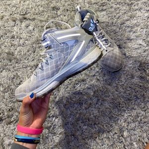 DROSE BOOST 6 ADIDAS BASKETBALL SHOES